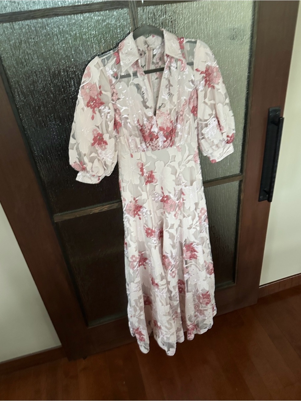 Badgley Mischka Lace Applique Shirt Dress size 2. - Picture 9 of 15